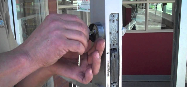 commercial door lock repair Moorpark